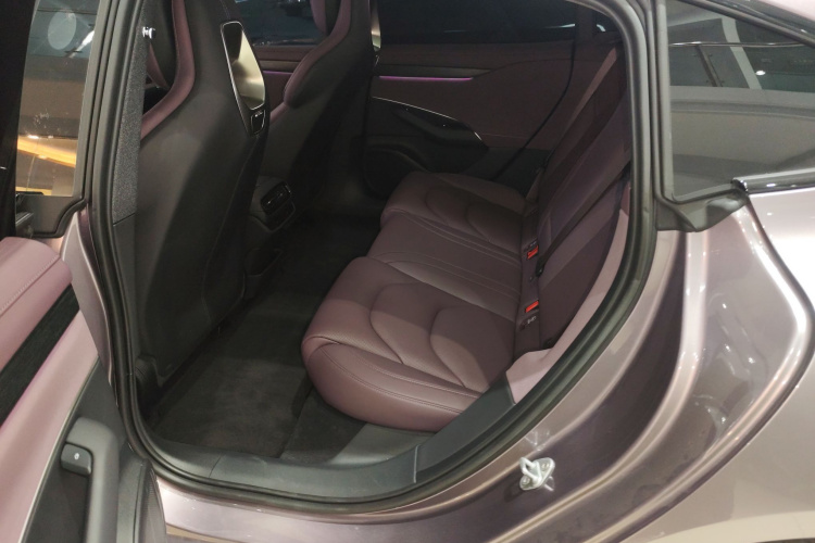 小米汽车 小米SU7 2024款 后驱超长续航高阶智驾Pro版中控内饰21