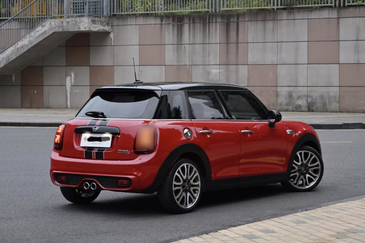 MINI 2018款 2.0T COOPER S 艺术家 五门版车身外观6002