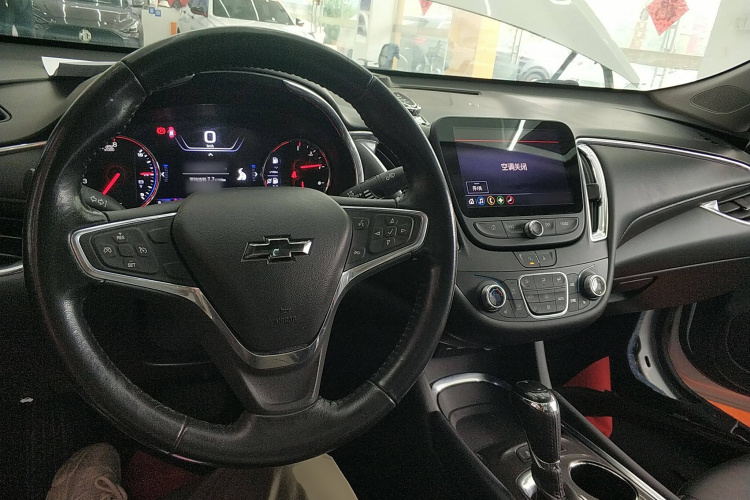 雪佛兰 迈锐宝XL 2019款 535T CVT锐联版中控内饰7002