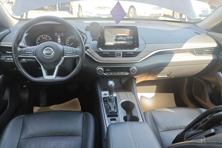 日产 天籁 2021款 2.0L XL 舒适版中控内饰12