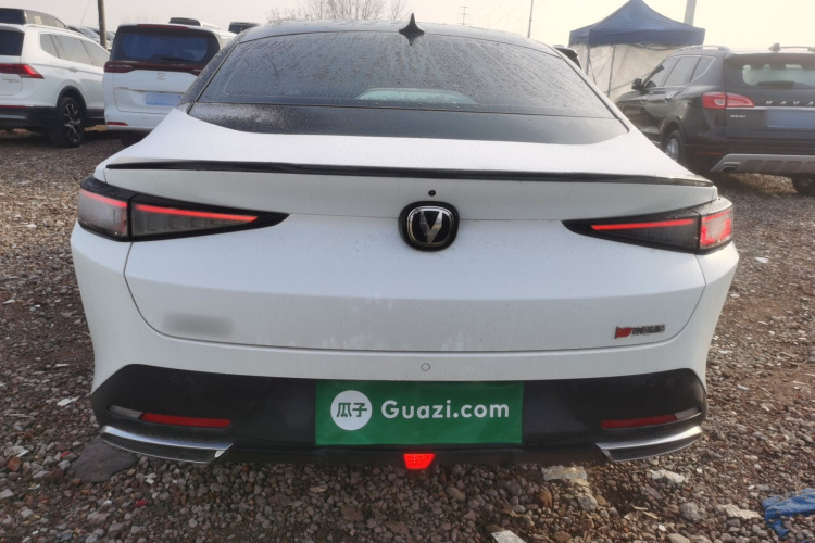 长安 逸动 2024款 1.5T GDI自动 尊贵型车身外观6004