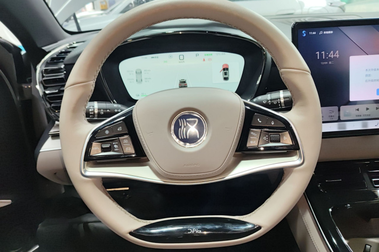 比亚迪 汉 2025款 EV 506KM尊贵型局部细节13
