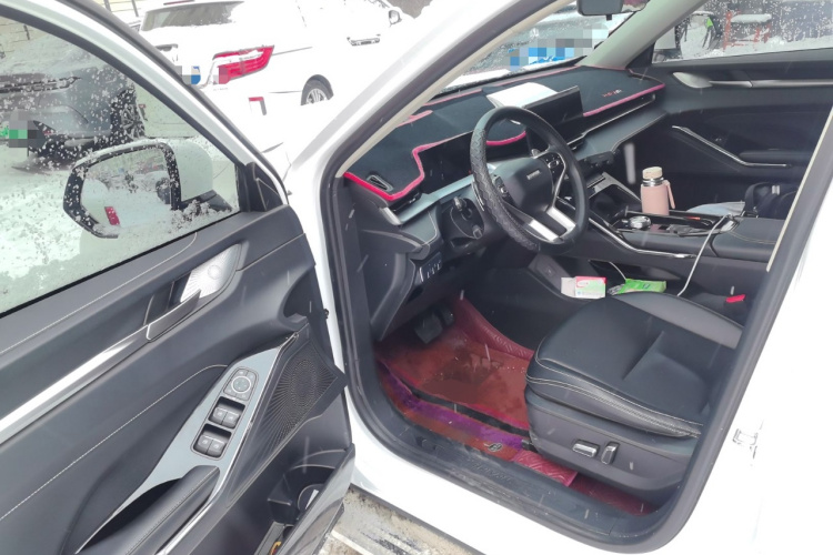 哈弗H6 2021款 第三代 1.5T 自动两驱Max中控内饰20