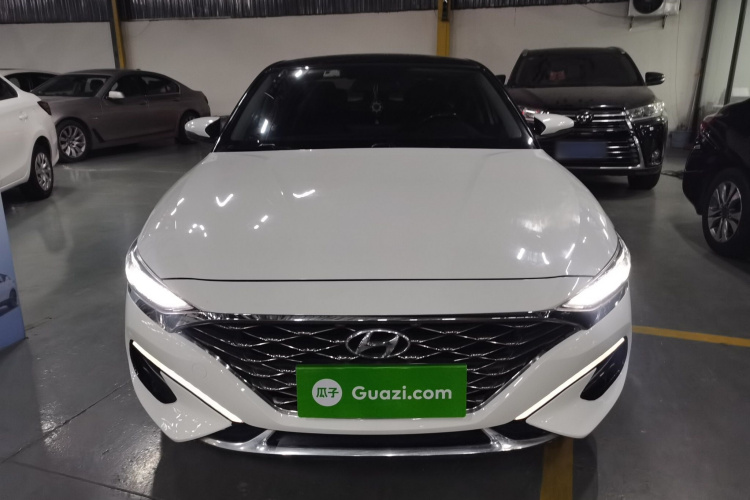 现代 菲斯塔 2019款 280TGDi 智速版 国VI车身外观6001