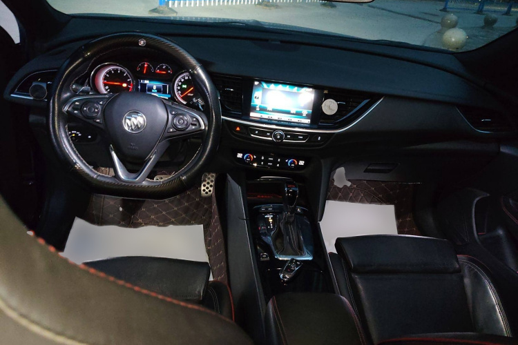 别克 君威 2017款 GS 28T 豪华型中控内饰7002