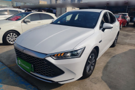 比亚迪 秦PLUS 2024款 荣耀版 DM-i 55KM领先型