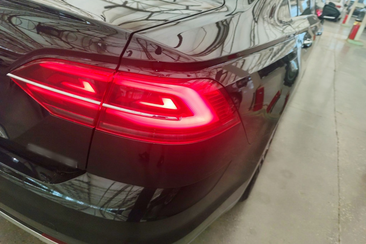 大众 辉昂 2021款 380TSI 尊贵版车身外观6006