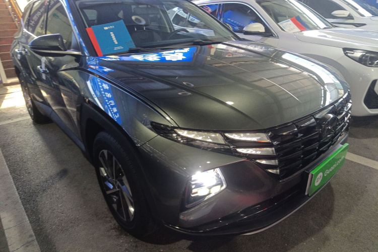 现代 2023款 途胜L 1.5T 自动两驱GLX精英版车身外观3