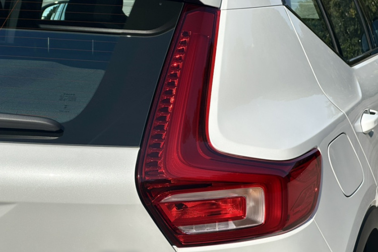 沃尔沃XC40 2024款 B3 智远运动版车身外观6001