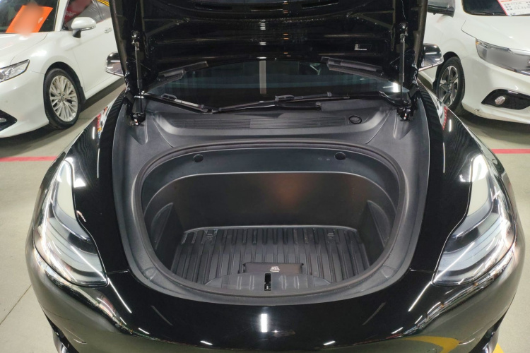 特斯拉 Model 3 2022款 后轮驱动版局部细节24