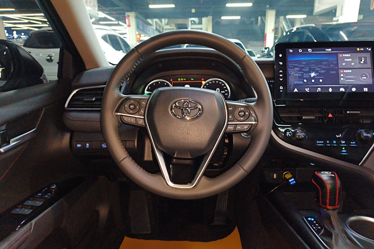 丰田 凯美瑞 2023款 2.5G 豪华版局部细节13