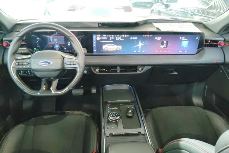 福特 蒙迪欧 2024款 2.0T E-混动运动版 ST-Line中控内饰7002