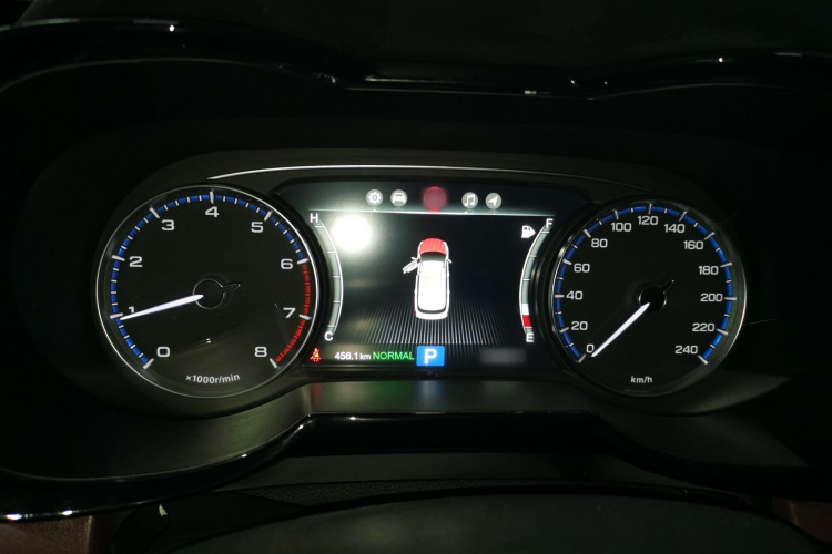 广汽传祺 传祺GS8 2017款 320T 两驱豪华智联版（七座）局部细节14