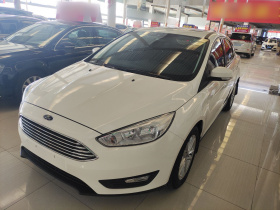 福特 福克斯 2018款 三厢经典 1.6L 自动风尚型智行版