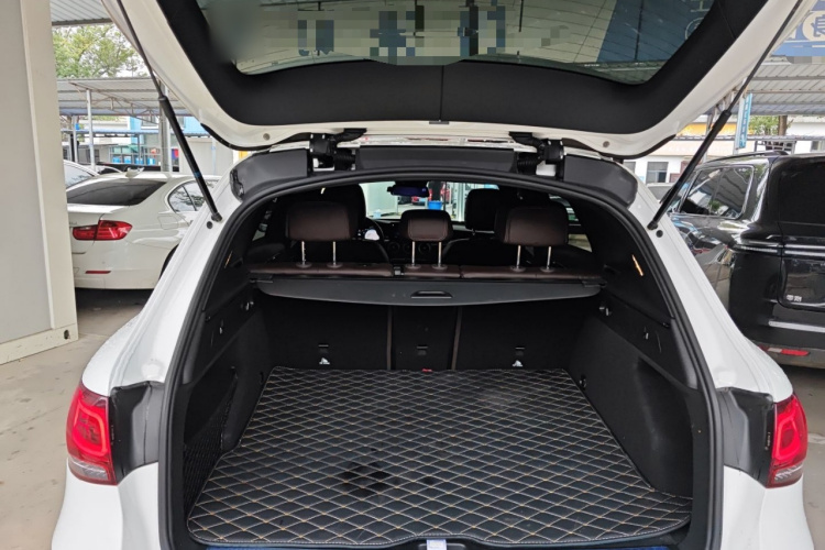 奔驰GLC 2022款 GLC 300 L 4MATIC 动感型臻藏版局部细节23