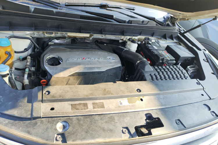 广汽传祺 传祺GS8 2017款 320T 两驱豪华智联版（七座）机舱底盘24