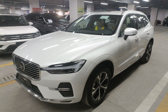 沃尔沃XC60 2026款 B5 四驱智逸豪华版