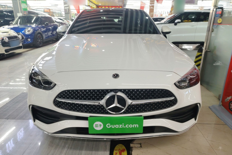 奔驰C级 2023款 改款 C 260 L 运动版车身外观2