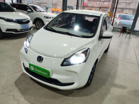 长安欧尚 奔奔E-Star 2021款 国民版 多彩款 磷酸铁锂（31.18kWh）