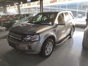 路虎 神行者2 2014款 2.0T Si4 SE汽油版