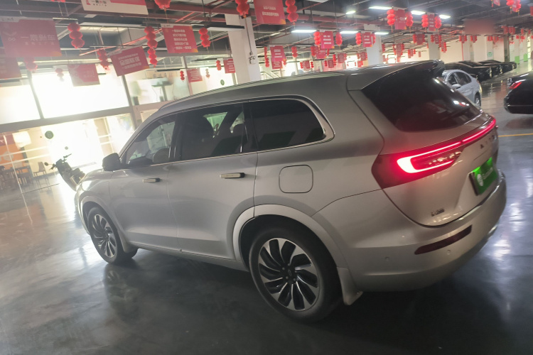 鸿蒙智行 问界M7 2024款 1.5T 后驱Plus版 5座车身外观4