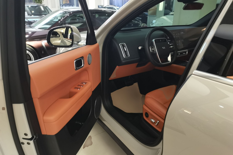 理想汽车 理想L6 2024款 Pro中控内饰20