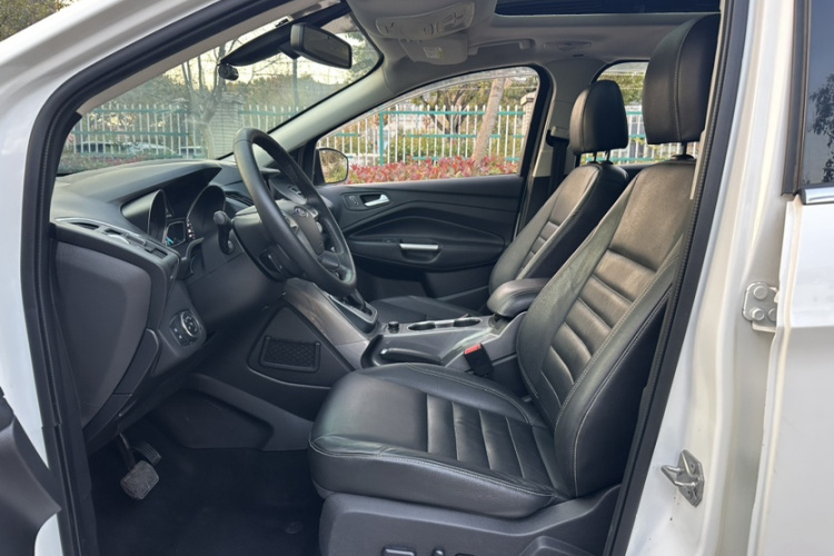 福特 翼虎 2015款 1.5L GTDi 四驱精英型中控内饰7004