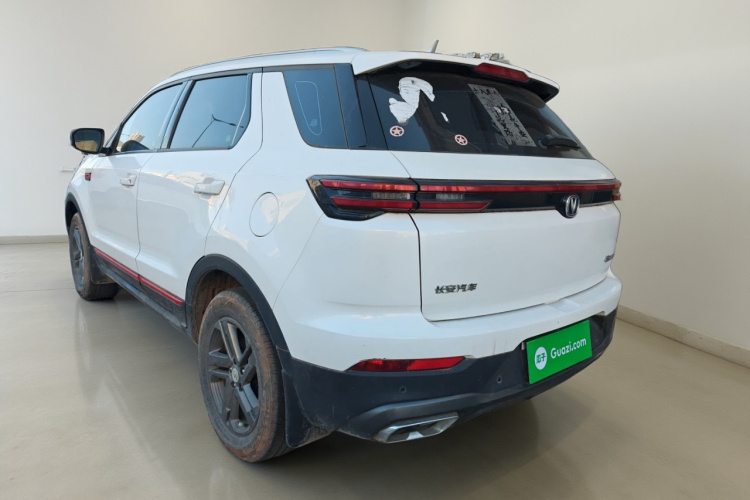 长安CS55PLUS 2021款 蓝鲸版 1.5T 手动豪华型车身外观5