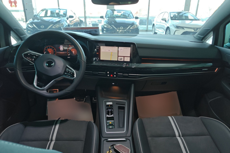 大众 高尔夫 2023款 改款 280TSI DSG R-Line Lite中控内饰12