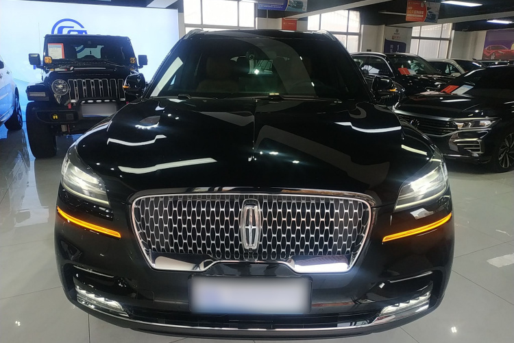 林肯 飞行家 2023款 3.0T V6 四驱尊雅巡航版 六座车身外观2