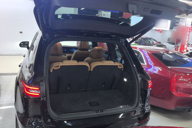 理想汽车 理想ONE 2021款 增程6座版机舱底盘23