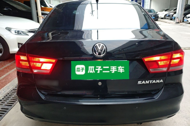 大众 桑塔纳 2013款 1.4L 手动风尚版车身外观6
