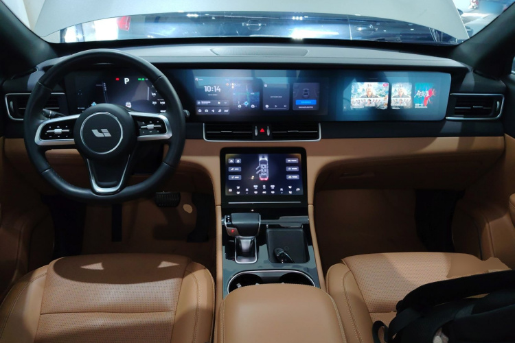 理想汽车 理想ONE 2021款 增程6座版中控内饰12