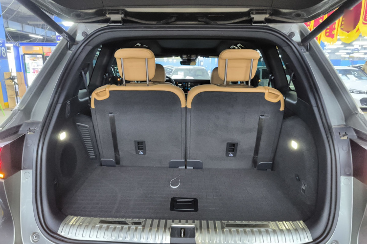 理想汽车 理想ONE 2021款 增程6座版局部细节23