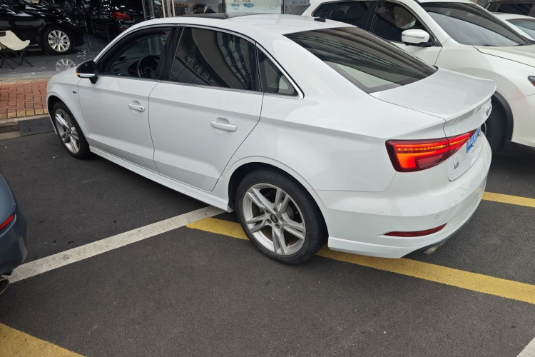 奥迪A3 2020款 Limousine 35 TFSI 时尚型 国VI车身外观4