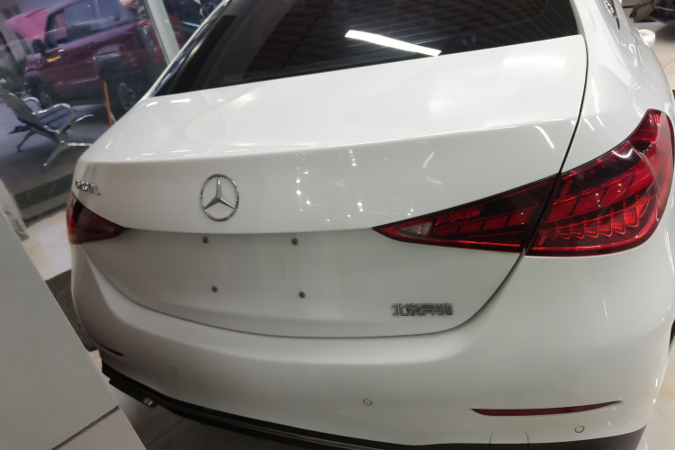 奔驰C级 2022款 C 260 L 运动版车身外观6