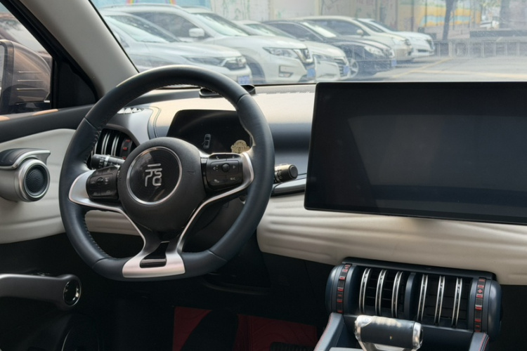 比亚迪 元PLUS 2022款 510KM 旗舰型PLUS中控内饰7004