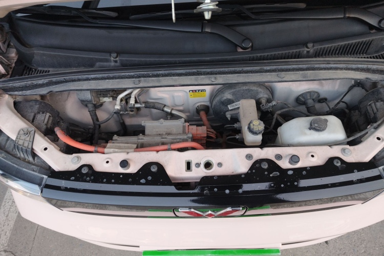 五菱汽车 宏光MINIEV 2022款 马卡龙时尚款 磷酸铁锂机舱底盘24