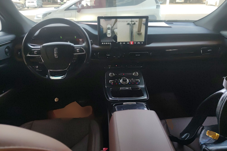 林肯 航海家 2021款 2.0T 四驱尊雅版中控内饰7002