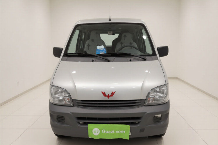 五菱汽车 五菱之光 2013款 1.0L 实用型车身外观2