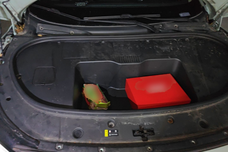 昊铂GT 2023款  710后驱超充七翼版局部细节24