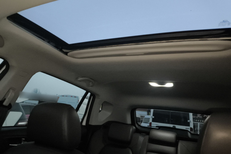 广汽传祺 传祺GS4 2017款 235T 自动两驱精英版中控内饰22