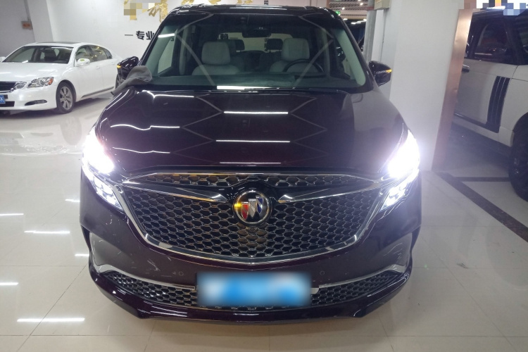 别克GL8 2022款 Avenir艾维亚 六座贤礼版车身外观2