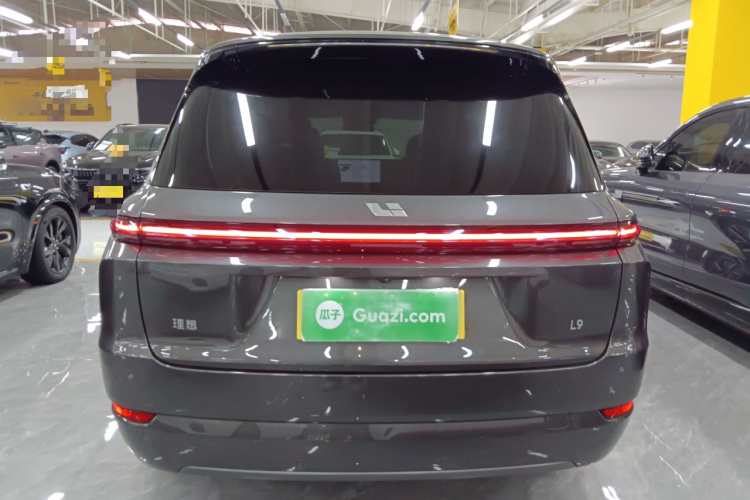 理想汽车 理想L9 2022款 Max车身外观6