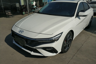 现代 伊兰特 2023款 1.5L CVT GLX精英版