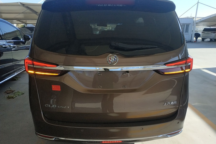 别克GL8 2021款 陆上公务舱 652T 舒适型车身外观6004