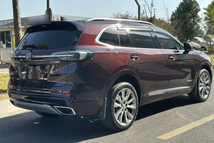 别克 2022款 昂科威Plus Avenir艾维亚 七座版车身外观6004