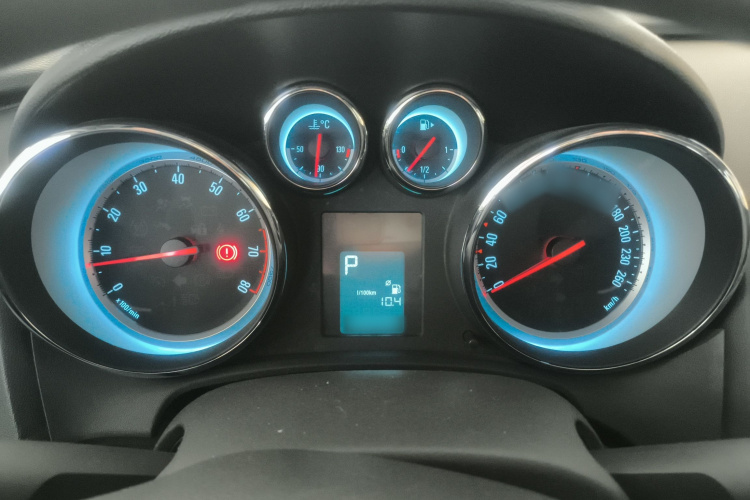 别克 英朗 2014款 XT 1.6L 自动时尚版局部细节14