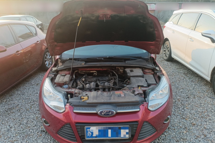 福特 福克斯 2012款 三厢 1.6L 自动风尚型机舱底盘24