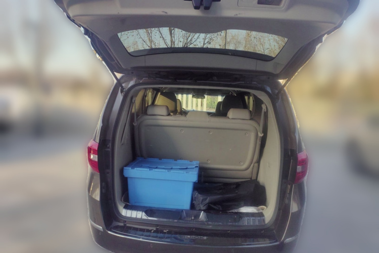 别克GL8 2017款 25S 豪华型 国V中控内饰23